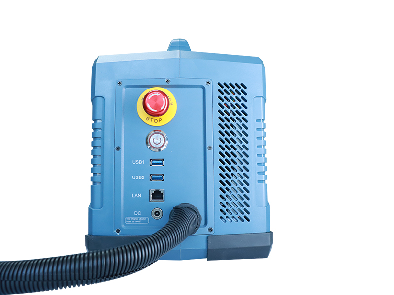 電池供電的便攜式手持光纖激光雕刻機